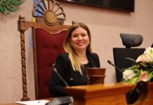 Presidente di Comision di Turismo, Jennifer Arends-Reyes: โProgreso den turismo mester refleha den bienestar di nos puebloโ