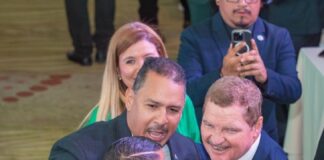 Parlamentario Carlos Bermudez:โTempo ta cambia, pero preparacion, dialogo y unidad mester keda firmeโ